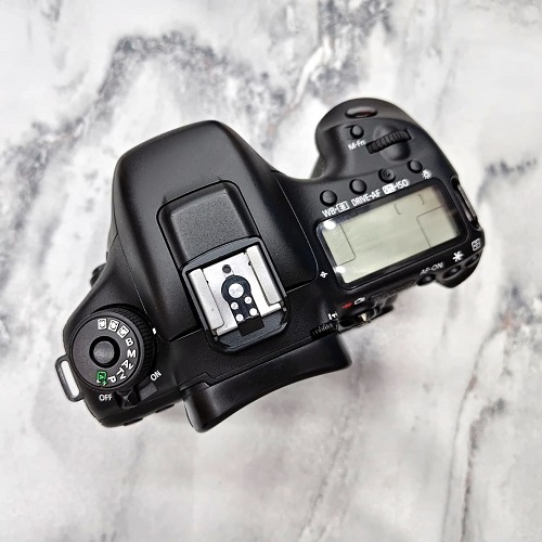 Canon EOS 7D Mark II DSLR Camera Body Only (USED) - Black - Image 5
